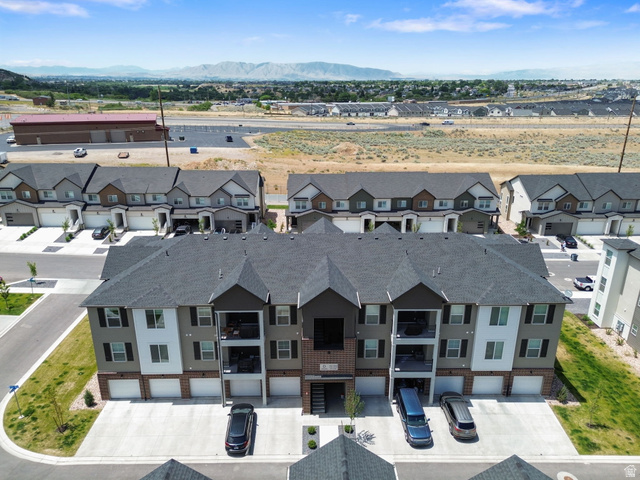 4835 Alder Drive, Unit D202 Mapleton, UT 84664 - Photo 2 of 24