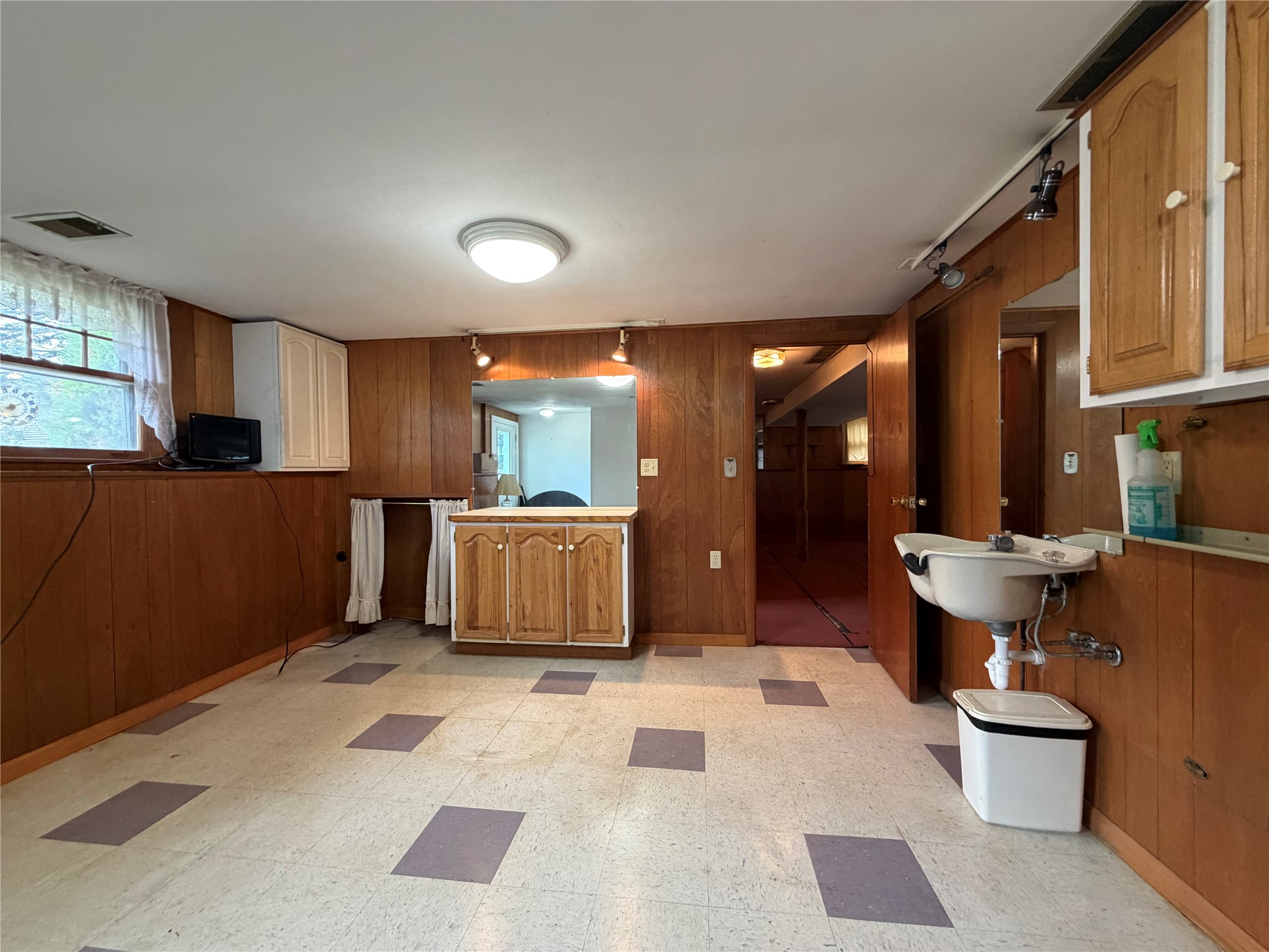 7 Johnson Road Binghamton, NY 13905 - Photo 28 of 29