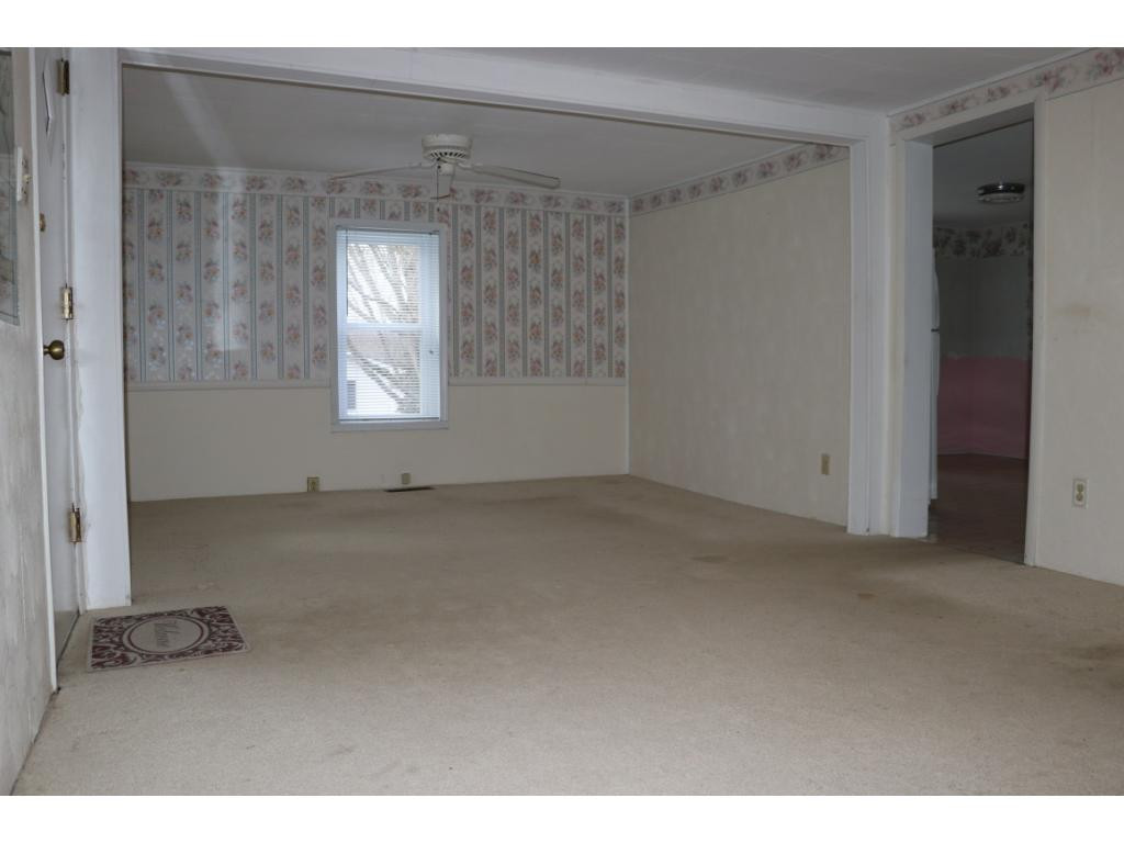 9453 Reedy Creek Road Bristol, VA 24202 - Photo 3 of 29 Photo 3