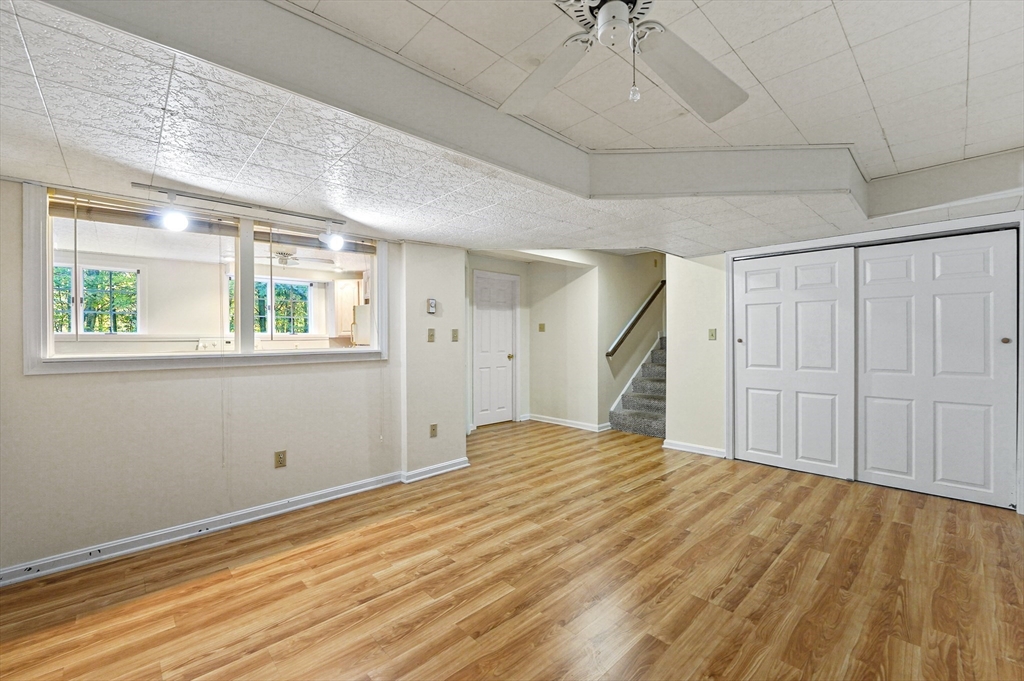 11 Fox Run Townsend, MA 01474 - Photo 31 of 39 Gallery Image 31