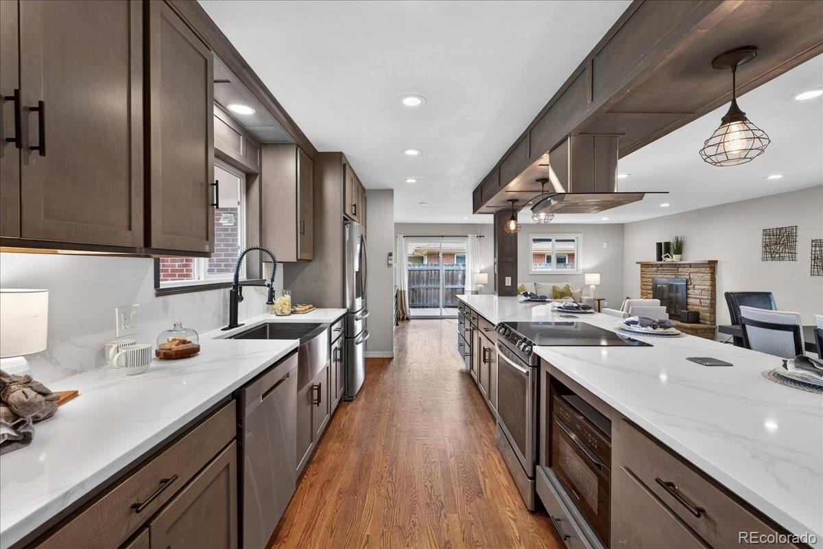 3135 Wright Court Wheat Ridge, CO 80215 - Photo 7 of 50