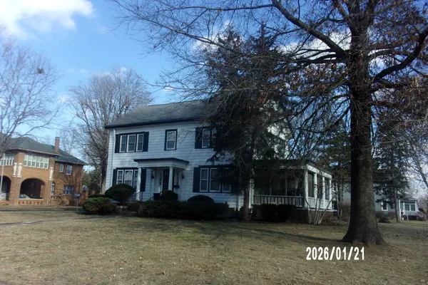 $175,000 | 454 South 5th Street, Watseka, IL 60970