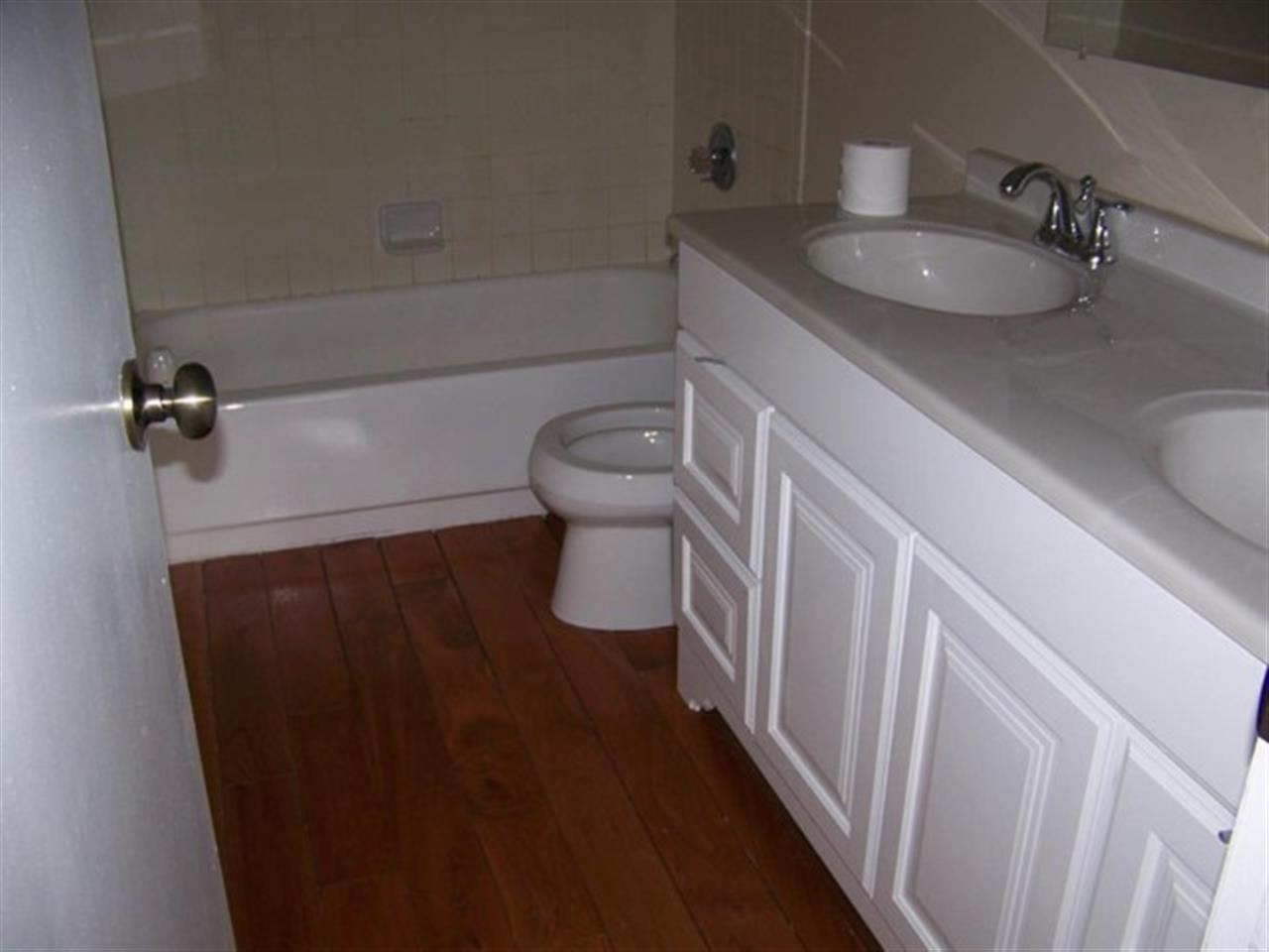 18457 Kern Road South Bend, IN 46614 - Photo 18 of 20 Gallery Image 18