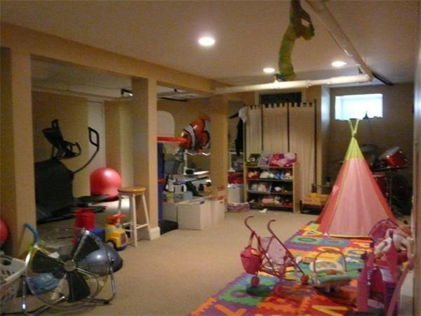 18 Allen Road Swampscott, MA 01907 - Photo 9 of 15 Gallery Image 9