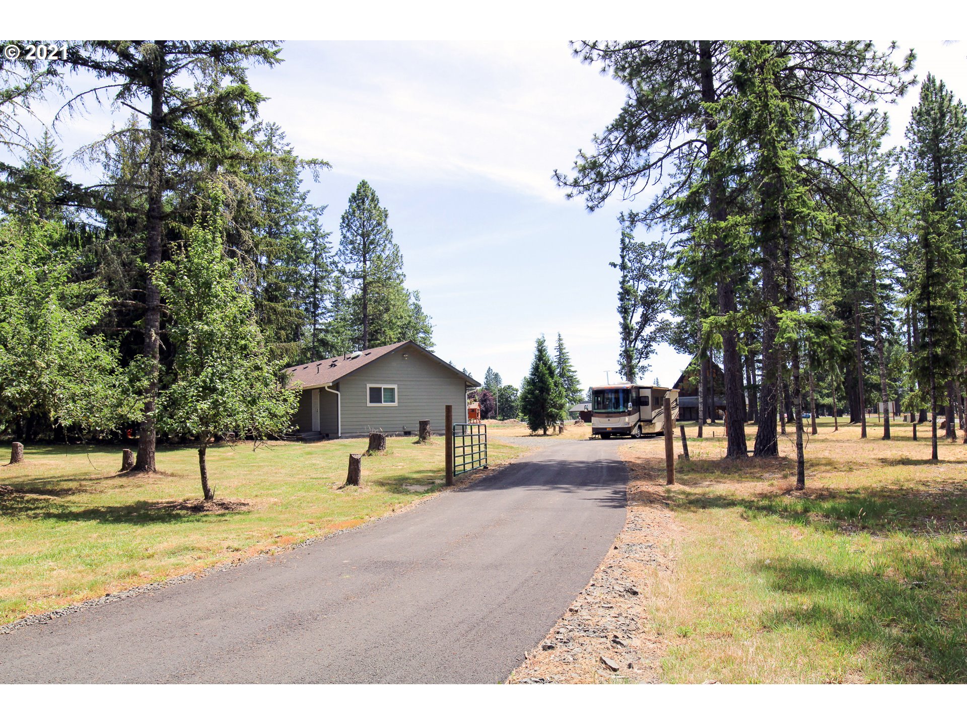 25628 Jeans Road Veneta, OR 97487 - Photo 1 of 25 Gallery Image 1