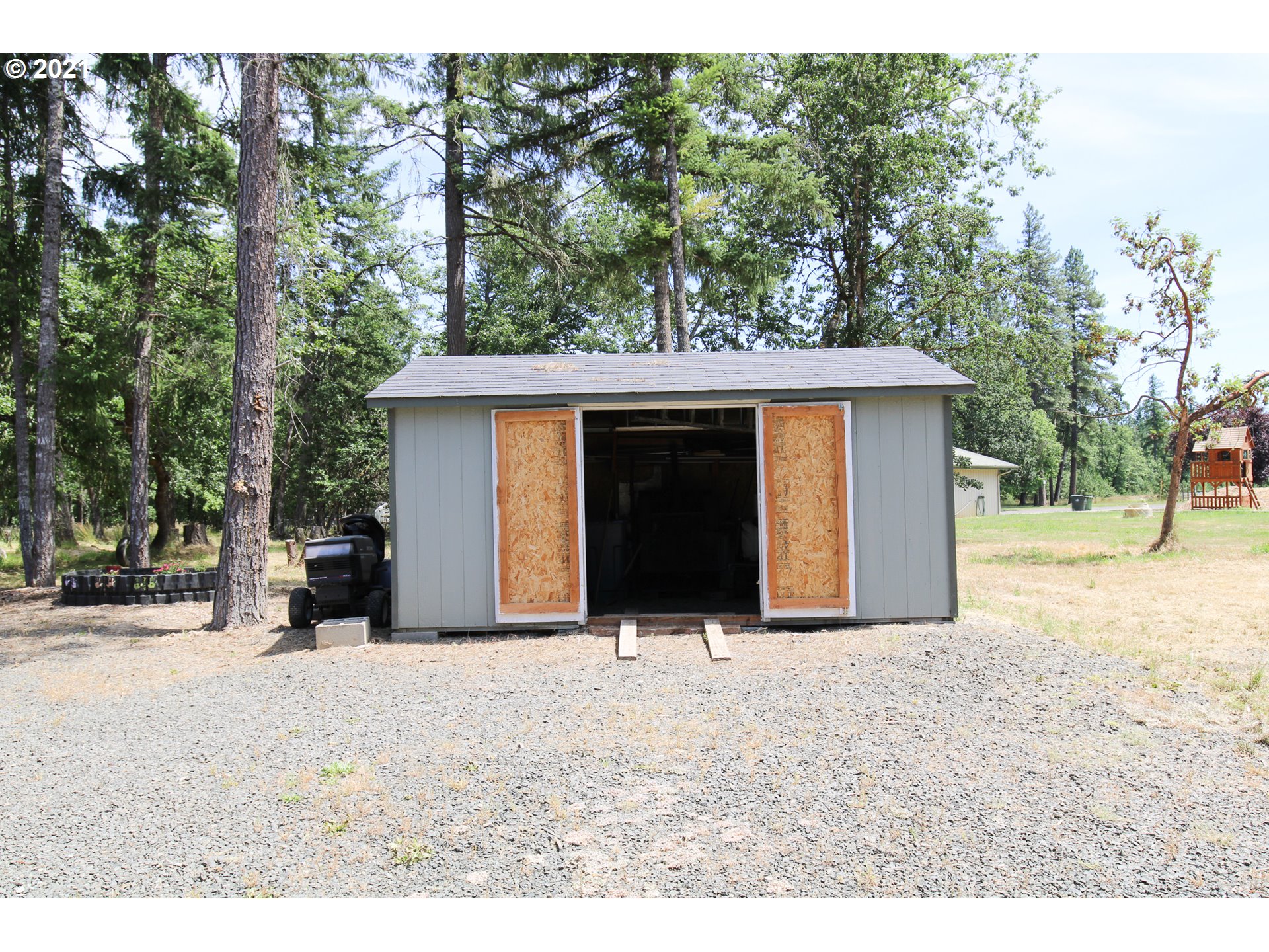 25628 Jeans Road Veneta, OR 97487 - Photo 12 of 25 Gallery Image 12