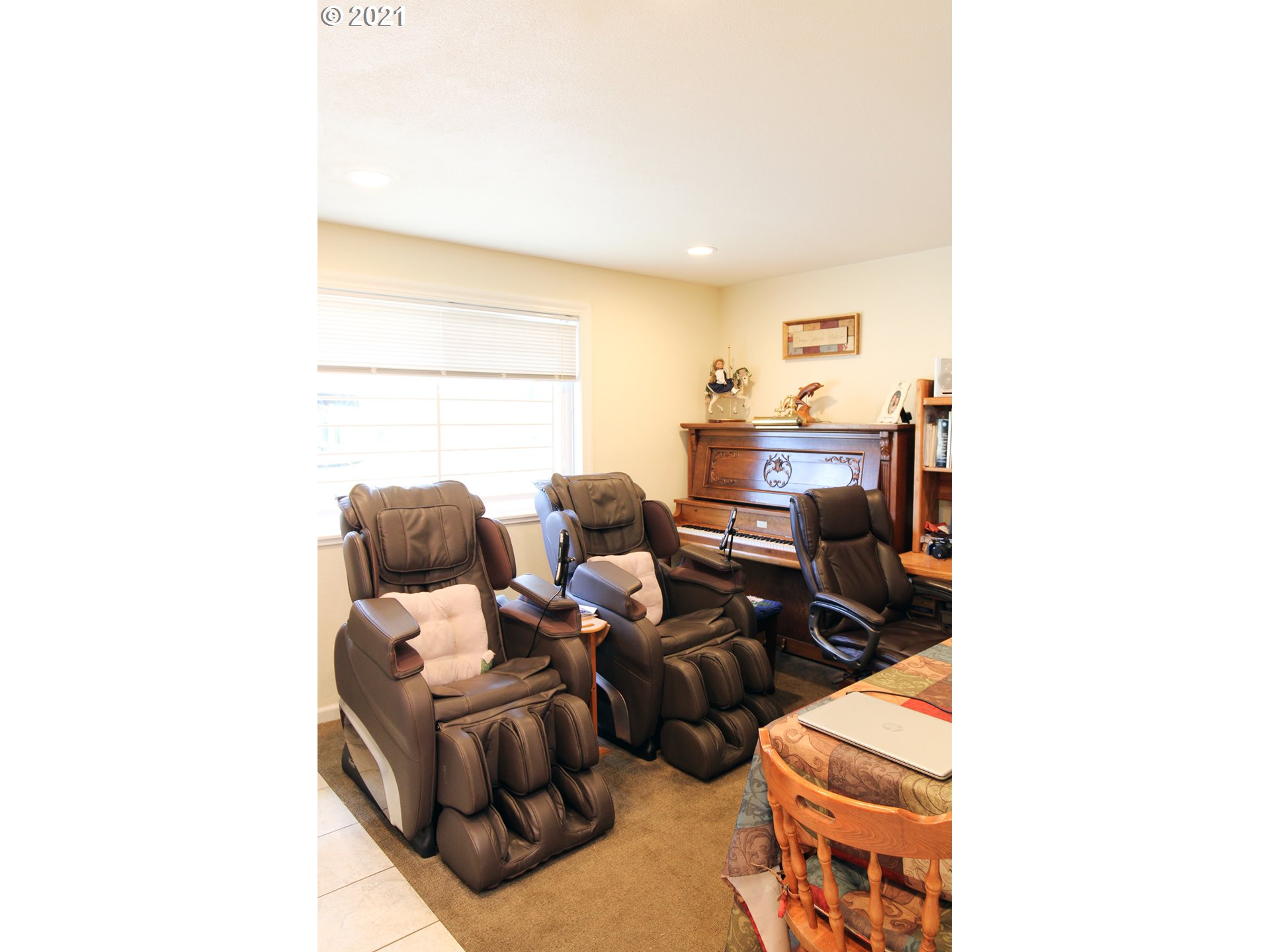 25628 Jeans Road Veneta, OR 97487 - Photo 4 of 25 Gallery Image 4