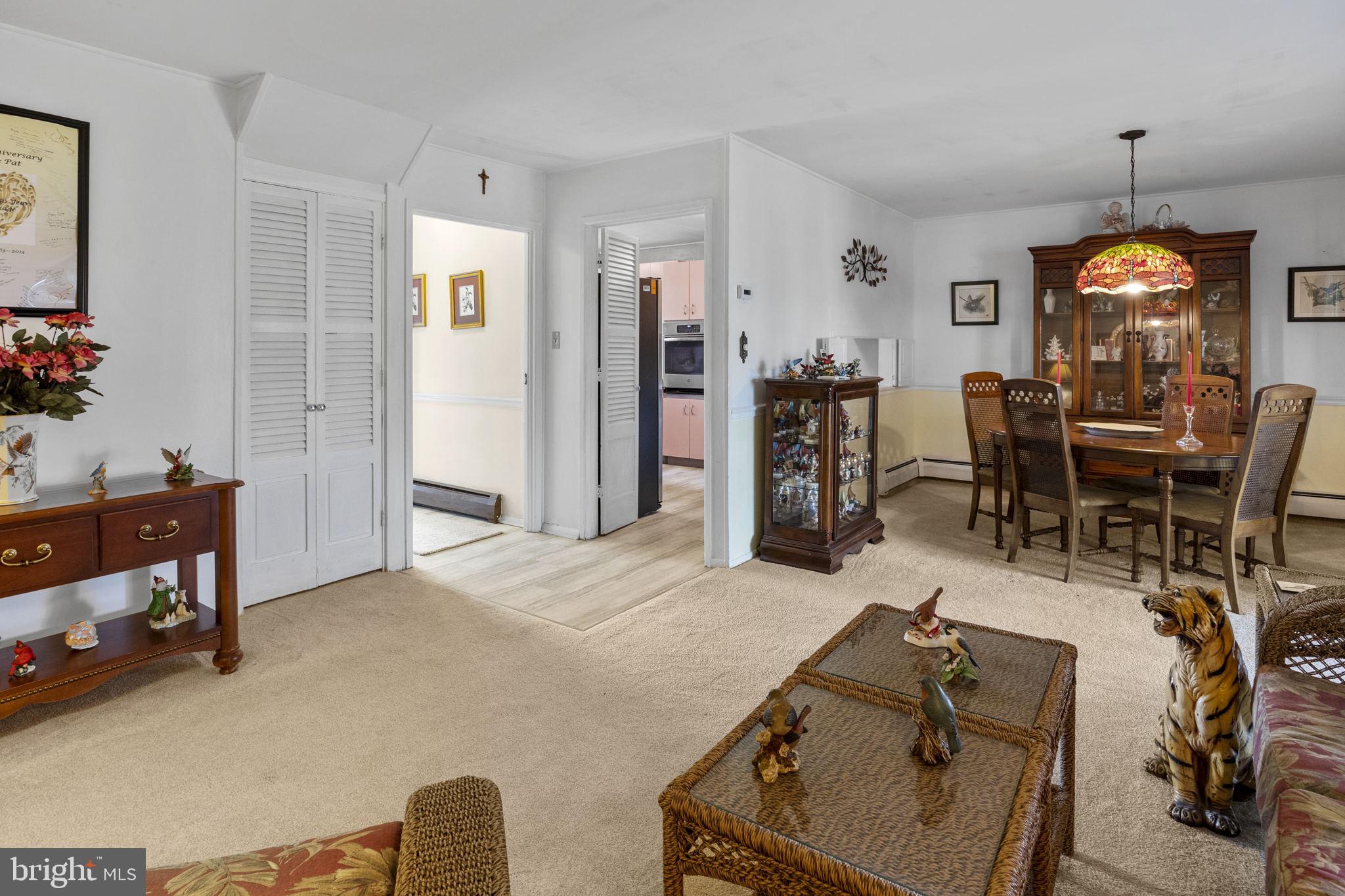 35 Hydrangea Road Levittown, PA 19056 - Photo 7 of 32 Gallery Image 7