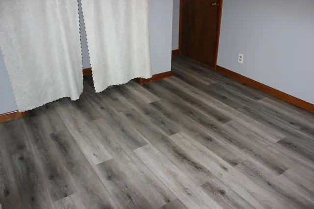 $199,000 | 4008 Cardinal Lane, Valparaiso, IN 46383