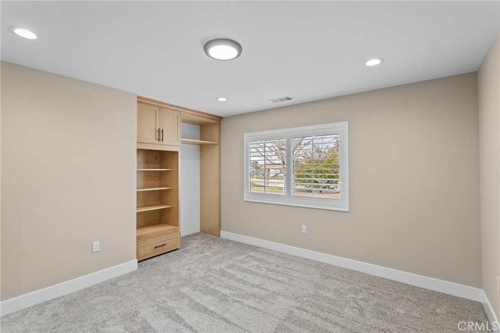 15591 El Centro Road Hesperia, CA 92345 - Photo 11 of 39