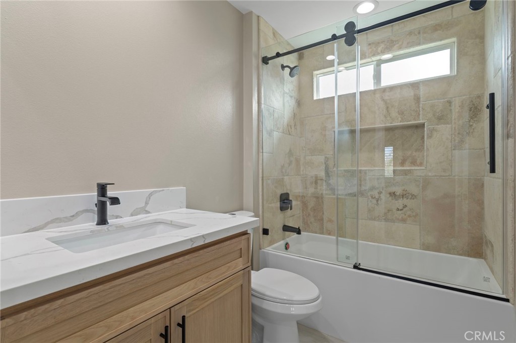 15591 El Centro Road Hesperia, CA 92345 - Photo 17 of 39