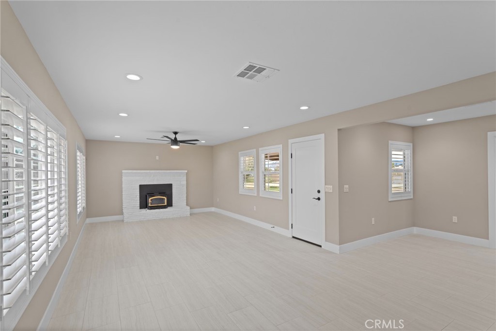 15591 El Centro Road Hesperia, CA 92345 - Photo 2 of 39