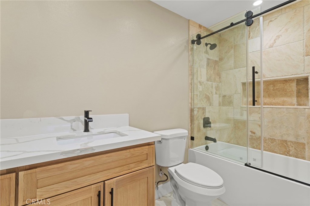 15591 El Centro Road Hesperia, CA 92345 - Photo 22 of 39