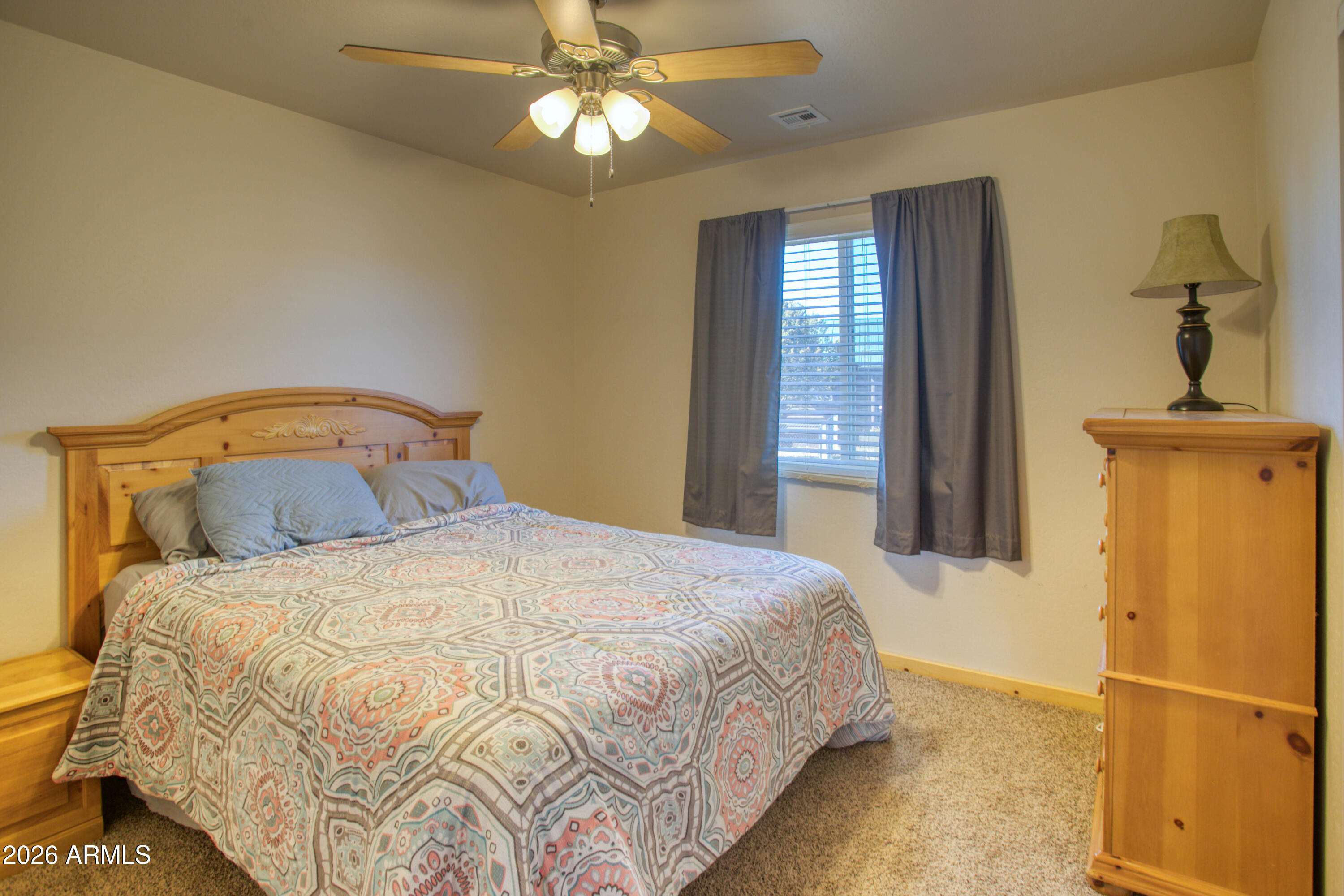 2751 Pineview Court Overgaard, AZ 85933 - Photo 12 of 22 PaxmanPh_IMG_9052