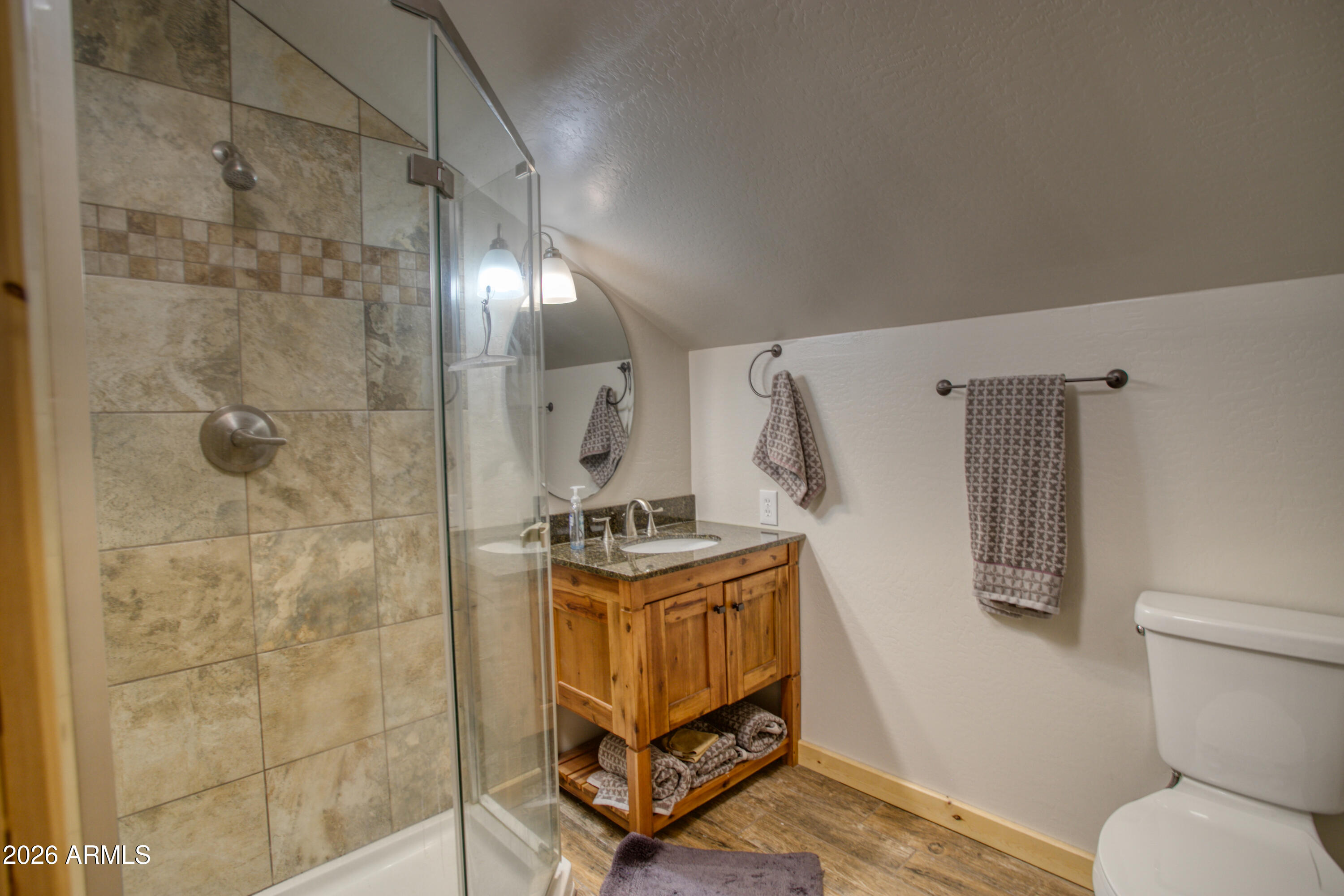 2751 Pineview Court Overgaard, AZ 85933 - Photo 18 of 22 PaxmanPh_IMG_9078