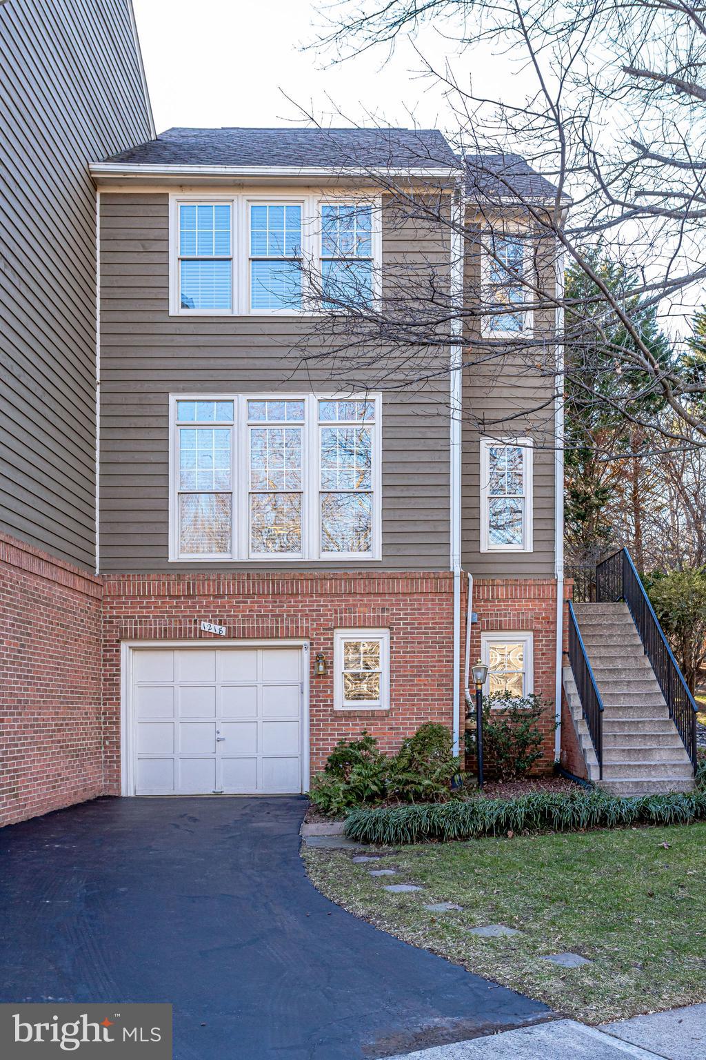 1218 Weatherstone Court Reston, VA 20194 - Photo 1 of 1