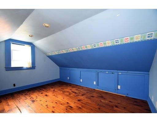 33 Wyola Road Hull, MA 02045 - Photo 11 of 16 a view of an empty room