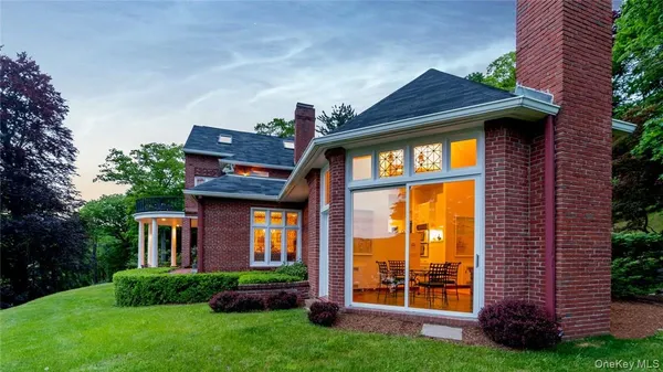 $2,200,000 | 262 Tuxedo Road, Tuxedo Park, NY 10987