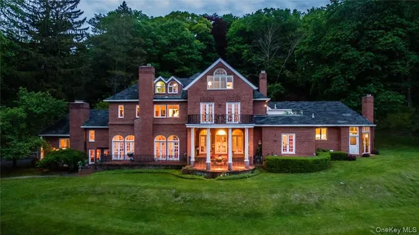 $2,200,000 | 262 Tuxedo Road, Tuxedo Park, NY 10987
