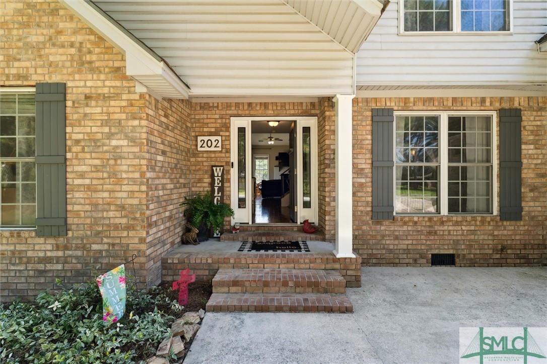 202 Old Rail Road Bloomingdale, GA 31302 - Photo 4 of 50