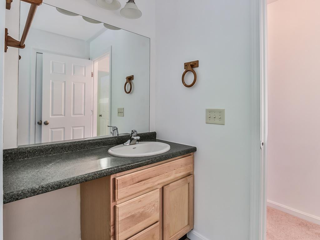 204 Bonds Corner Road Hancock, NH 03449 - Photo 17 of 30 Gallery Image 17