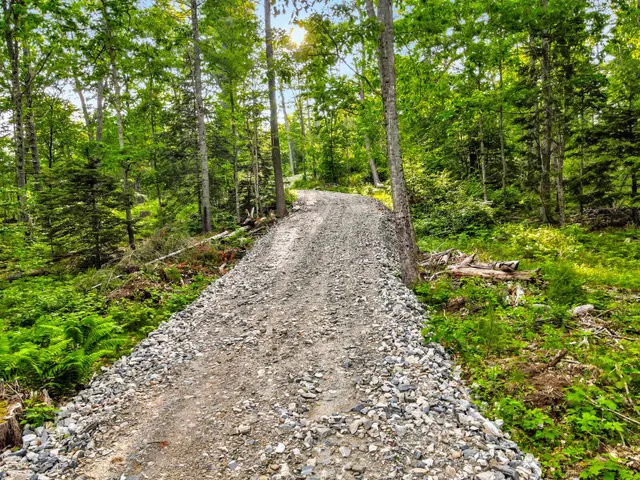 $899,000 | 977 Alna Road, Alna, ME 04535