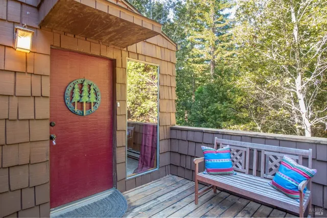 $735,000 | 38120 Ocean Ridge Drive, Gualala, CA 95445