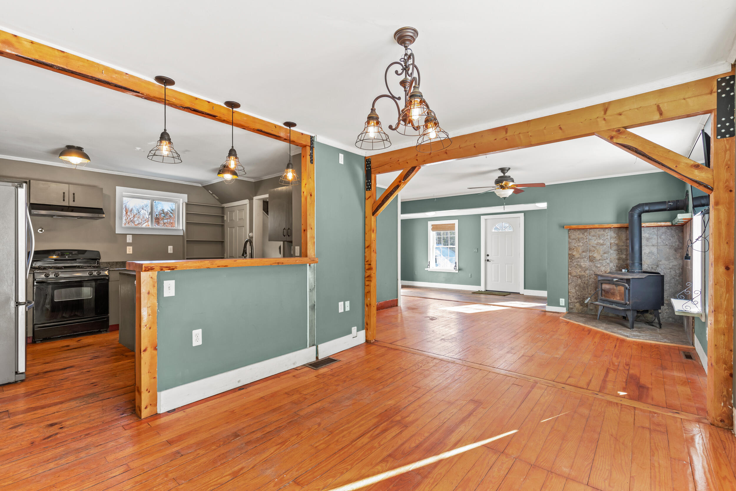 17 Deering Neighborhood Road Sanford, ME 04083 - Photo 11 of 37 17 deering neighborhood rdsanford-06