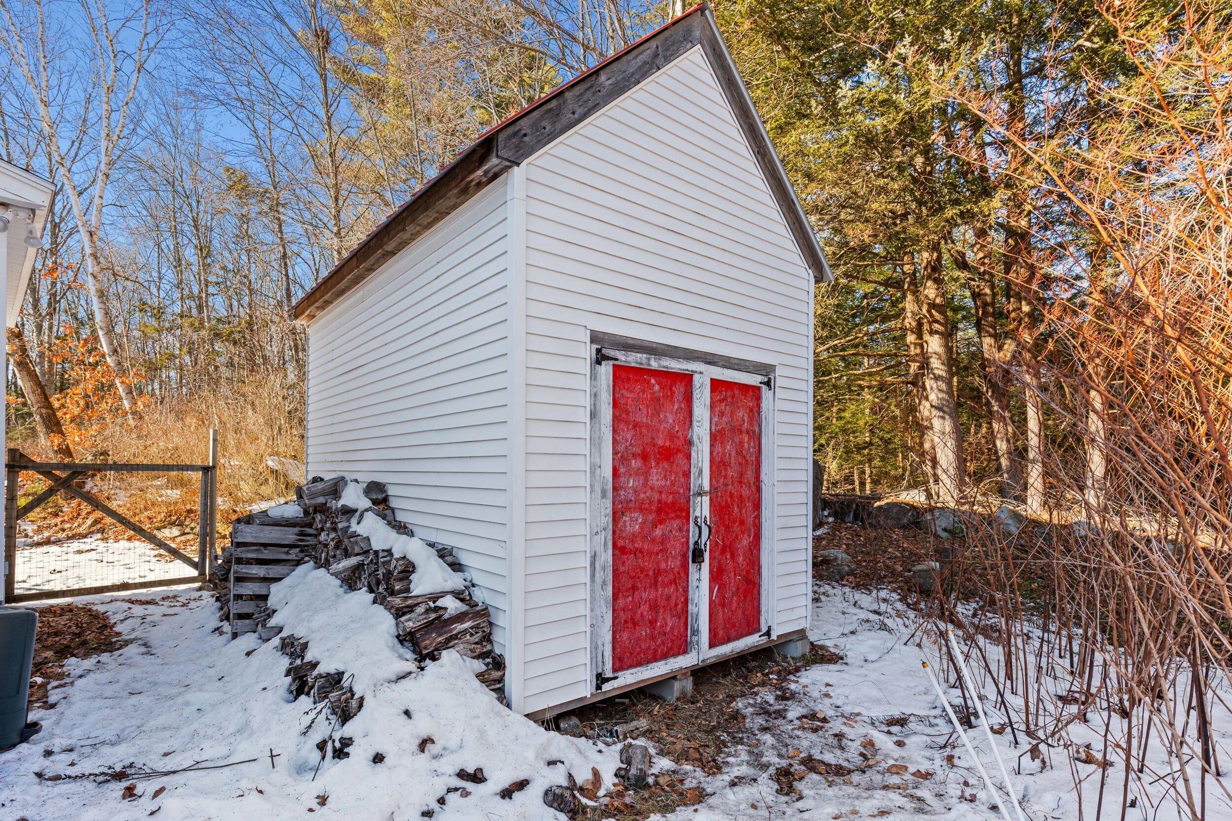 17 Deering Neighborhood Road Sanford, ME 04083 - Photo 29 of 37 17 deering neighborhood rdsanford-28
