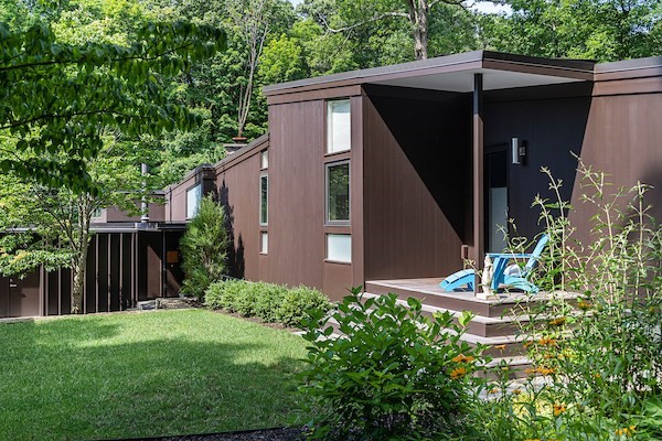 57 Newcomb Road Stoneham, MA 02180 - Photo 5 of 37 Gallery Image 5