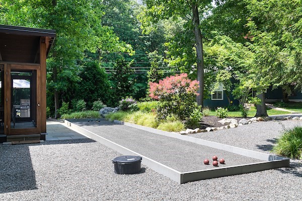 57 Newcomb Road Stoneham, MA 02180 - Photo 9 of 37 Gallery Image 9