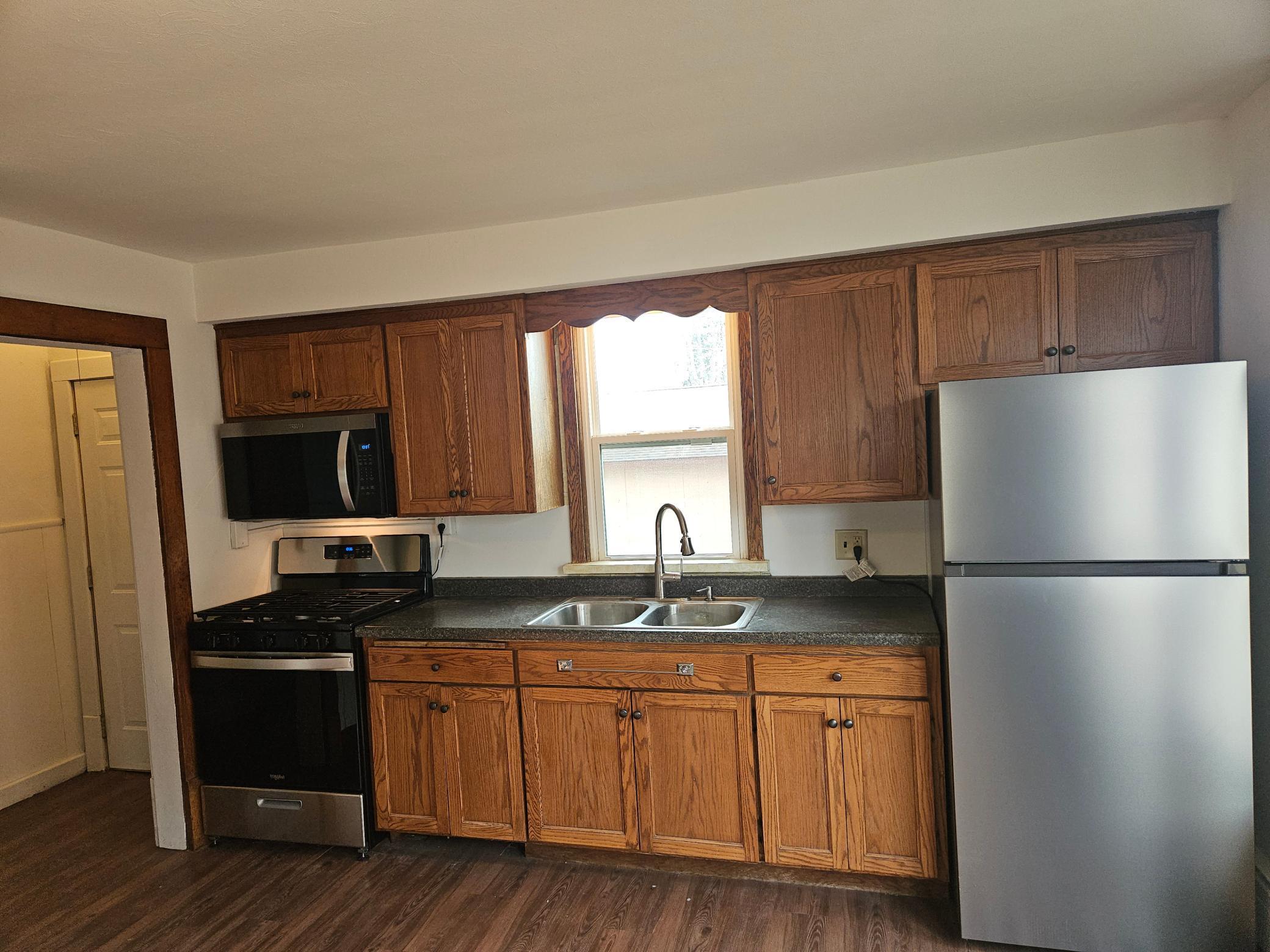 532 Range Street North Mankato, MN 56003 - Photo 11 of 39