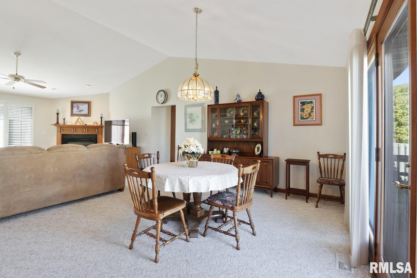 5405 Manhattan Drive Springfield, IL 62711 - Photo 8 of 33 Gallery Image 8