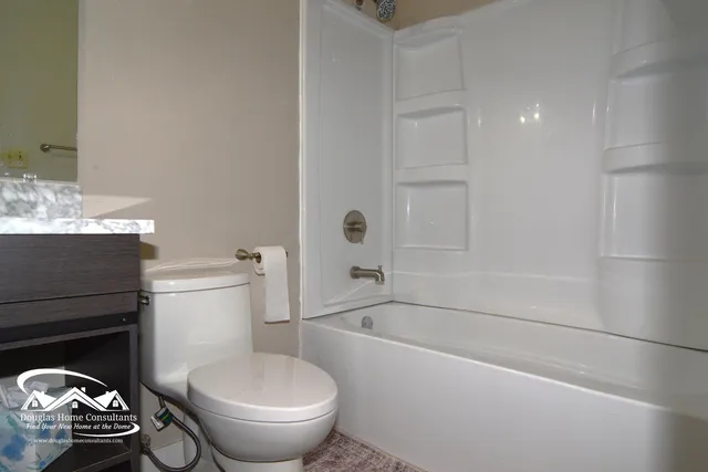 $335,000 | 942 West Birch Street, Glenrock, WY 82637