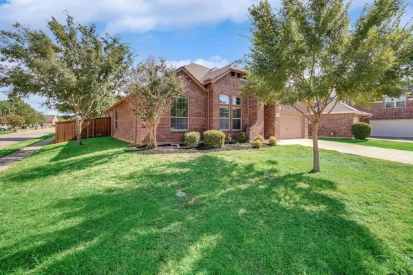 $2,750 | 4101 Rocky Bend Court, Corinth, TX 76208