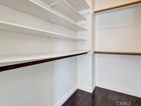 $7,500 | 5224 Woodlake Avenue, Woodland Hills, CA 91367