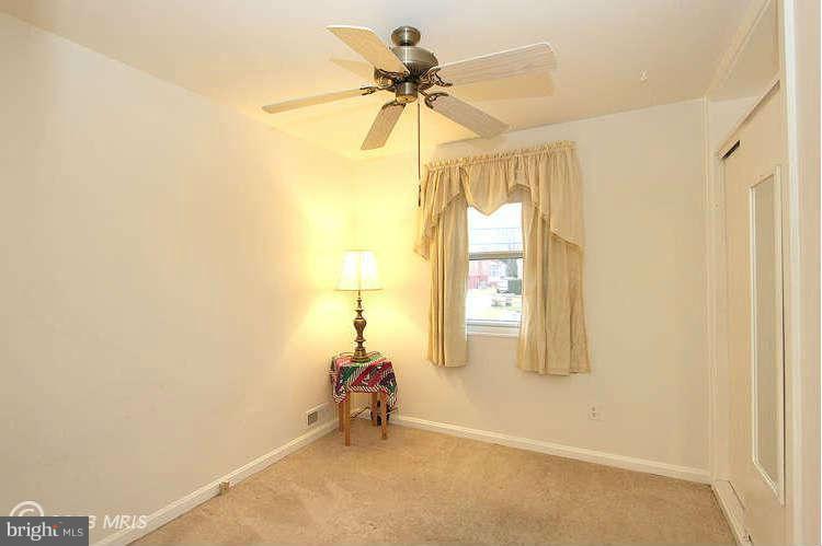 11804 Rocking Horse Road Rockville, MD 20852 - Photo 16 of 29 Bedroom