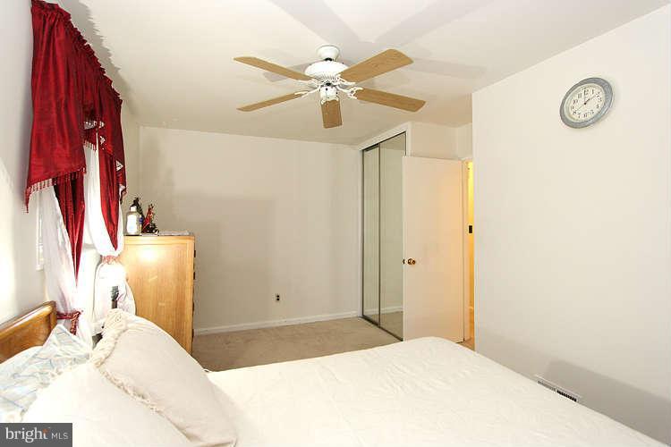 11804 Rocking Horse Road Rockville, MD 20852 - Photo 10 of 29 Bedroom (Master)