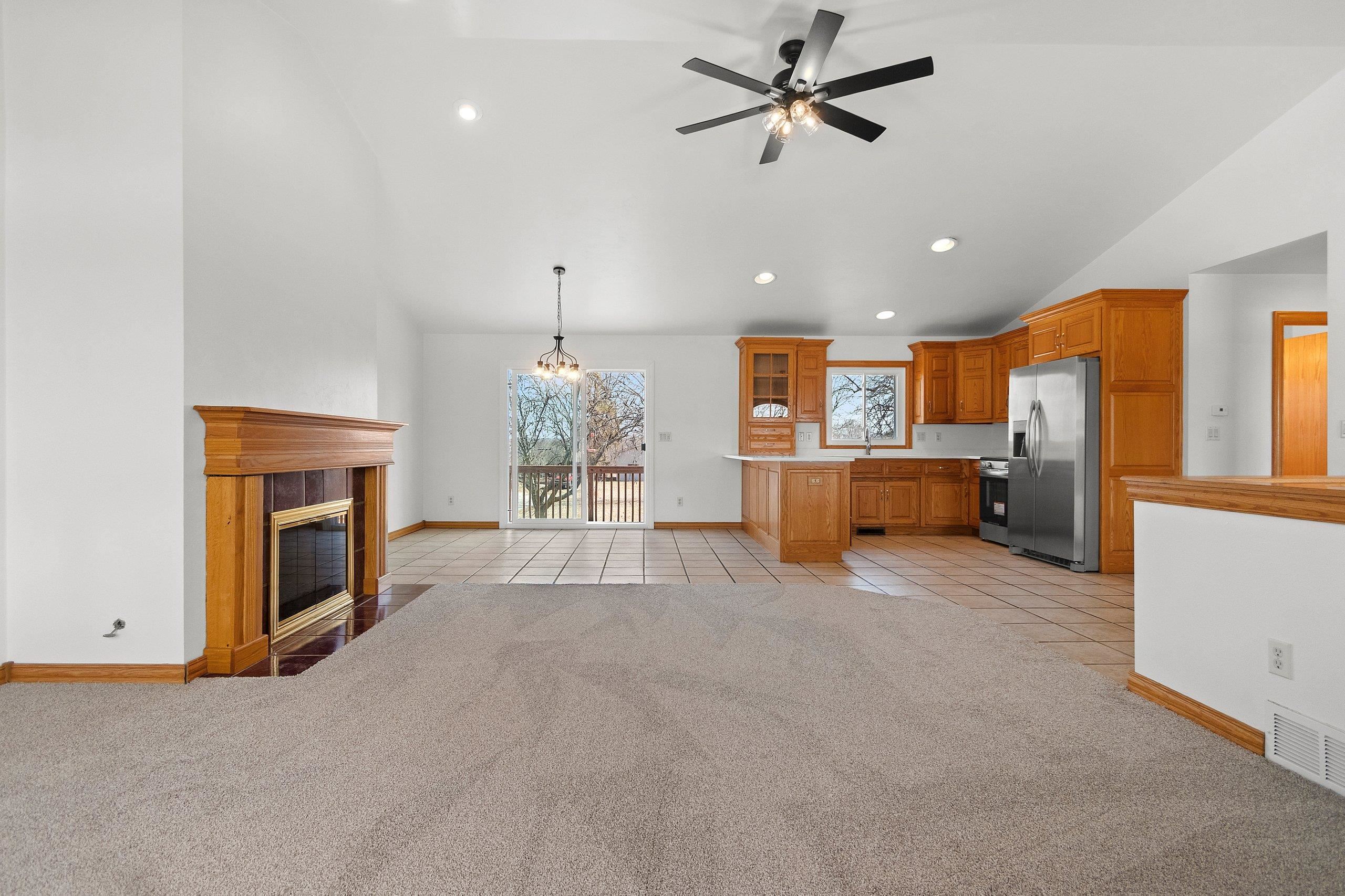 2646 Bay Settlement Road Green Bay, WI 54311 - Photo 11 of 73