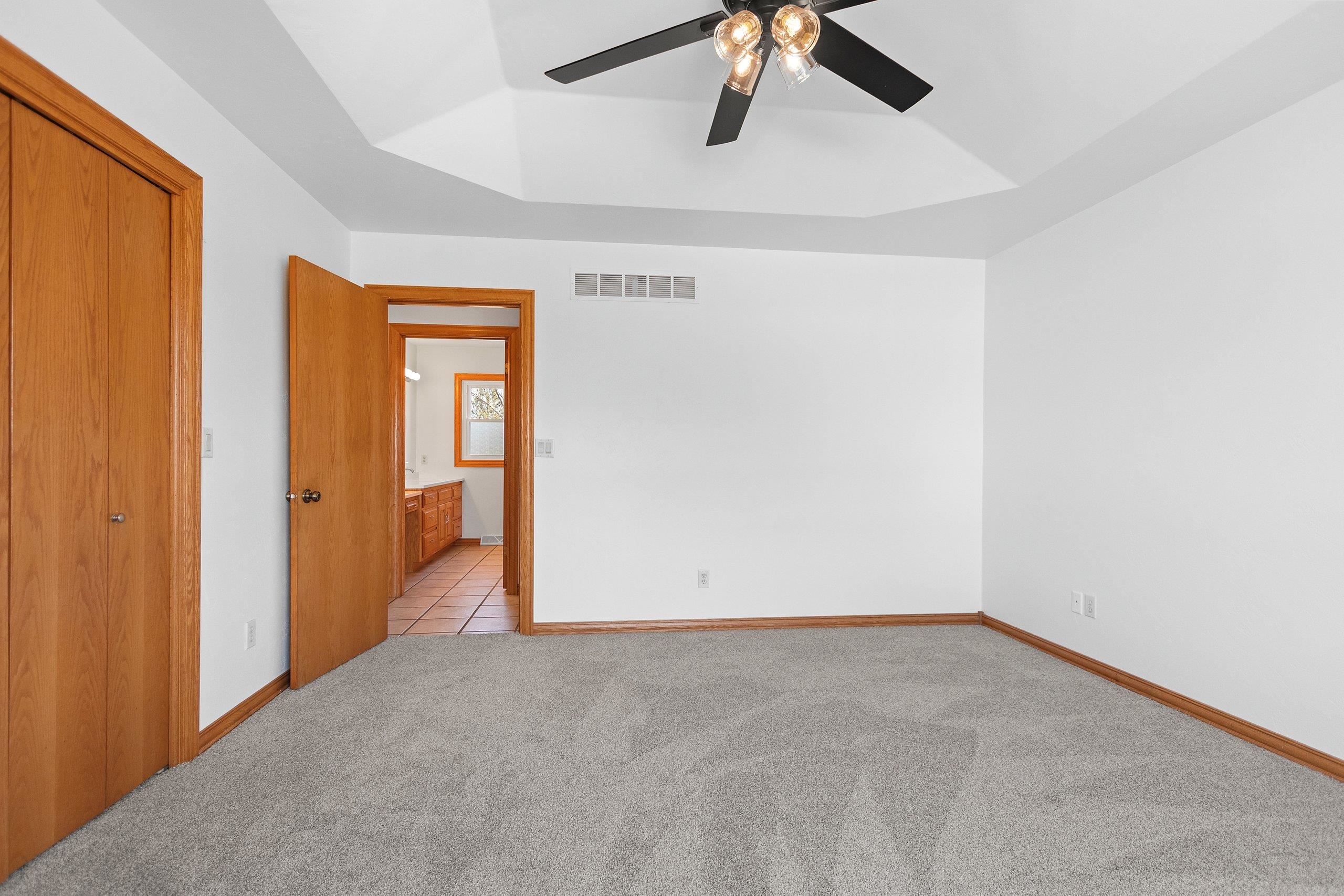 2646 Bay Settlement Road Green Bay, WI 54311 - Photo 17 of 73