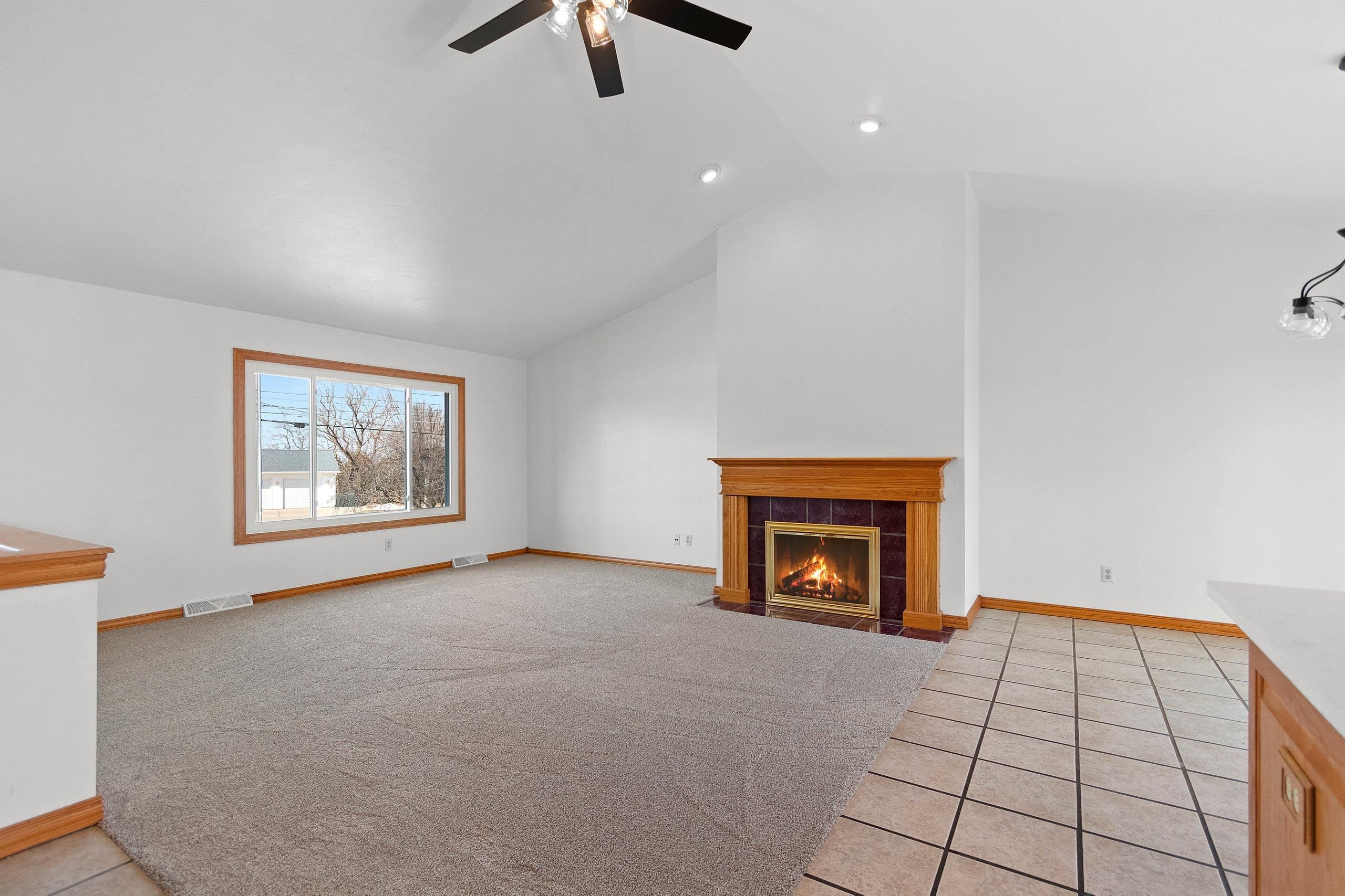 2646 Bay Settlement Road Green Bay, WI 54311 - Photo 9 of 73