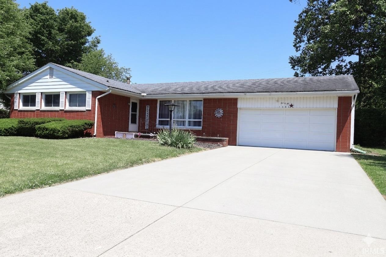 1006 Northeast 2nd Street Washington, IN 47501 - Photo 1 of 35