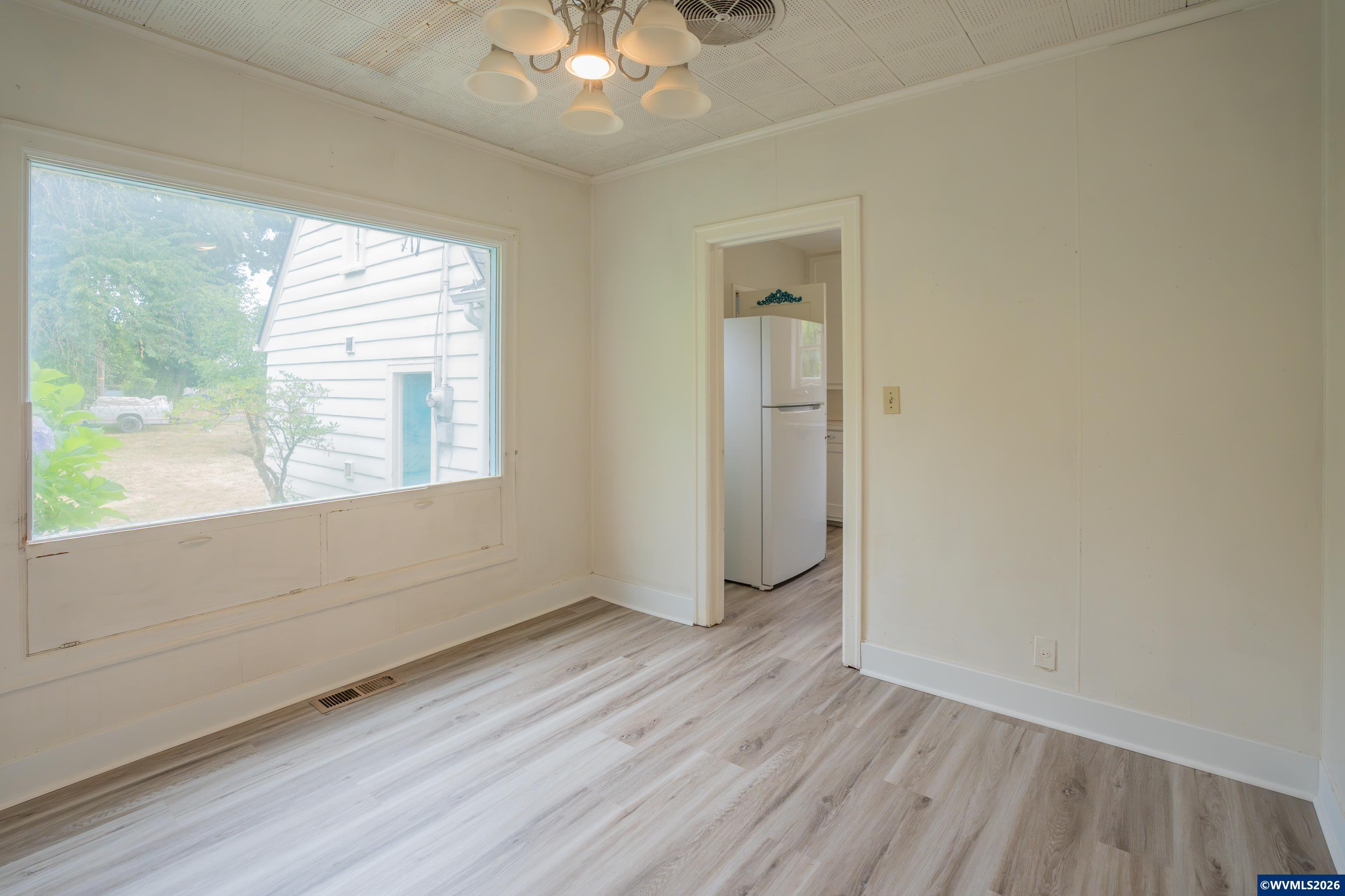 399 South Main Street Lebanon, OR 97355 - Photo 10 of 29