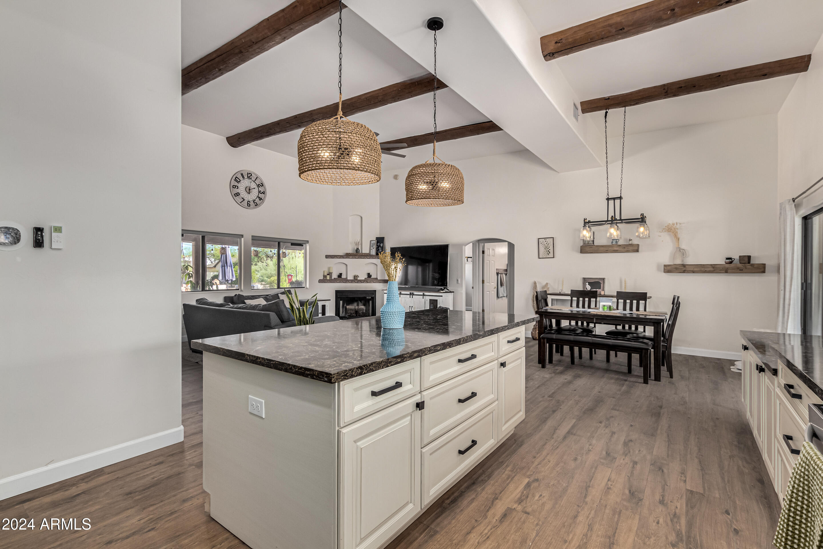 936 North Roadrunner Road Apache Junction, AZ 85119 - Photo 14 of 31 13 - Roadrunner
