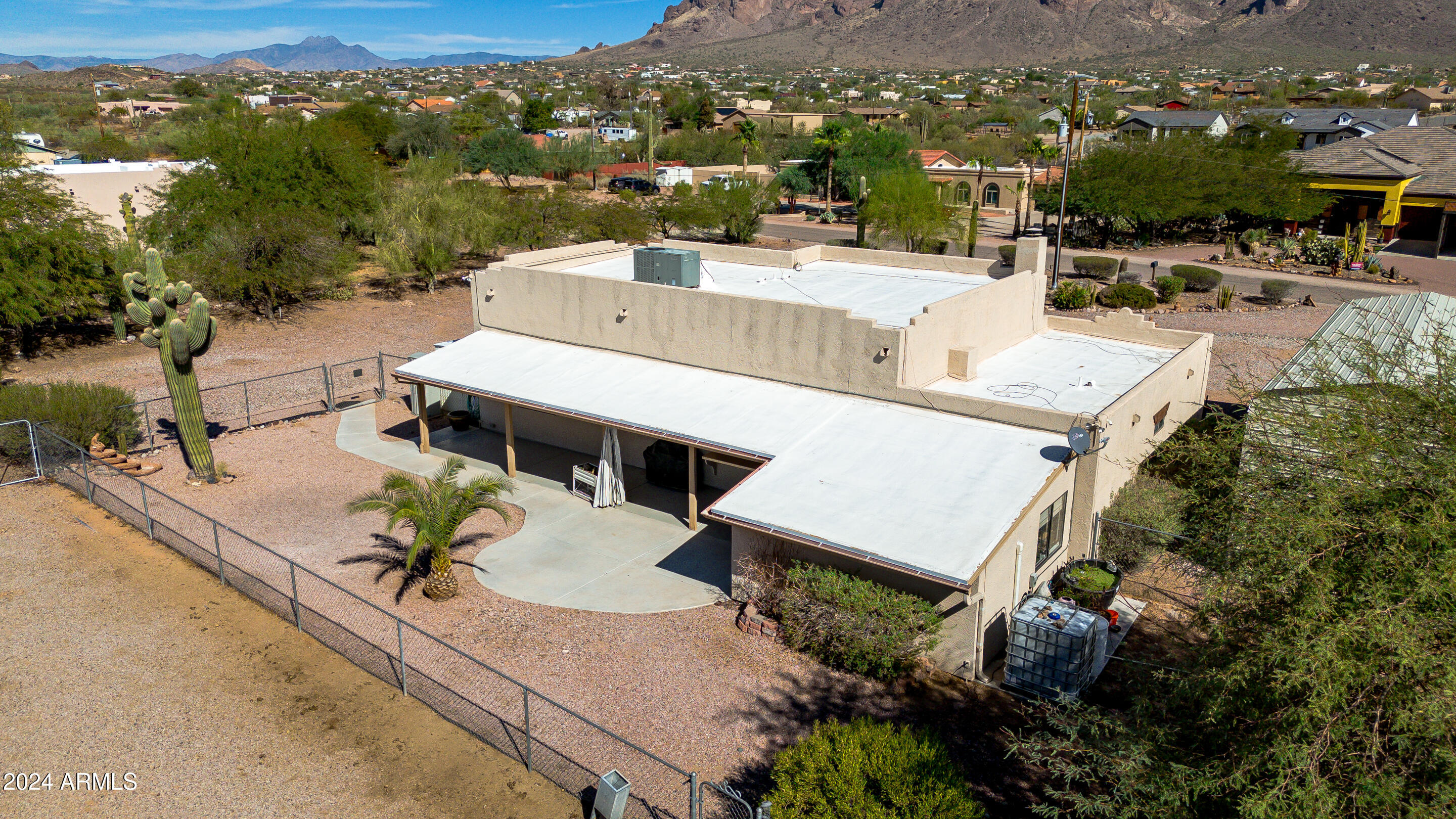 936 North Roadrunner Road Apache Junction, AZ 85119 - Photo 3 of 31 15 - Roadrunner Drone