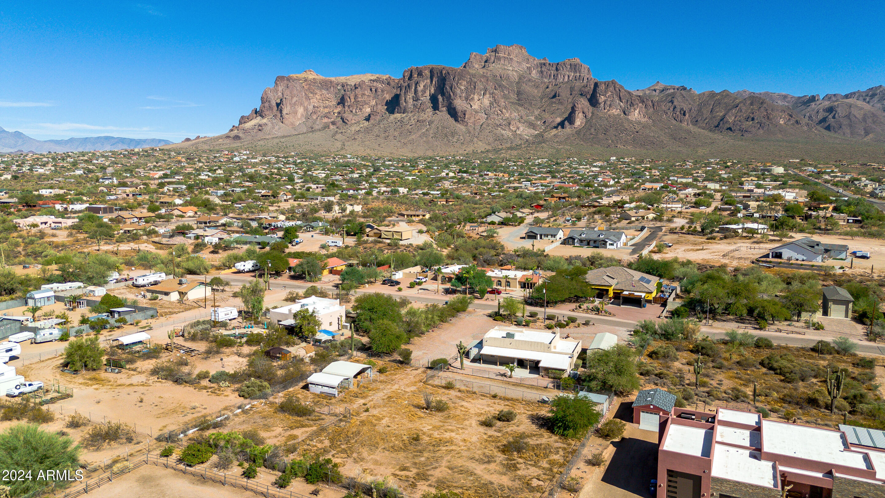 936 North Roadrunner Road Apache Junction, AZ 85119 - Photo 4 of 31 09 - Roadrunner Drone