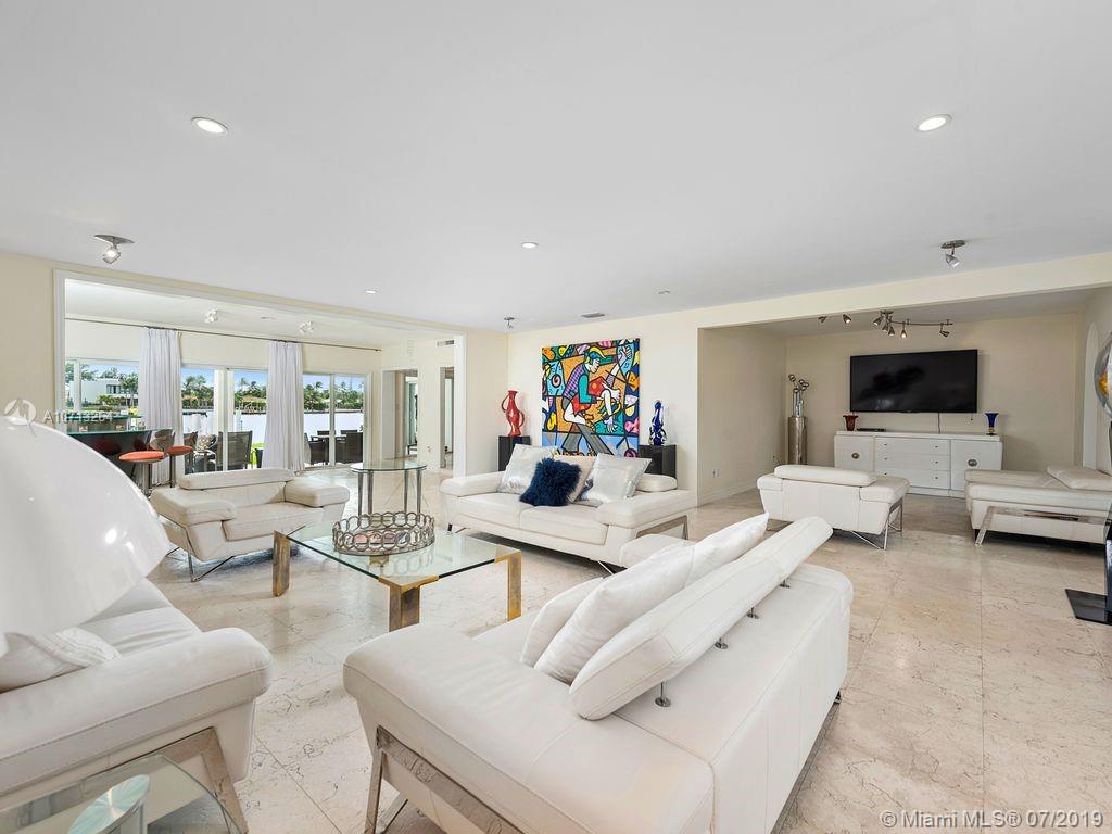 1350 South Biscayne Point Road Miami Beach, FL 33141 - Photo 13 of 49