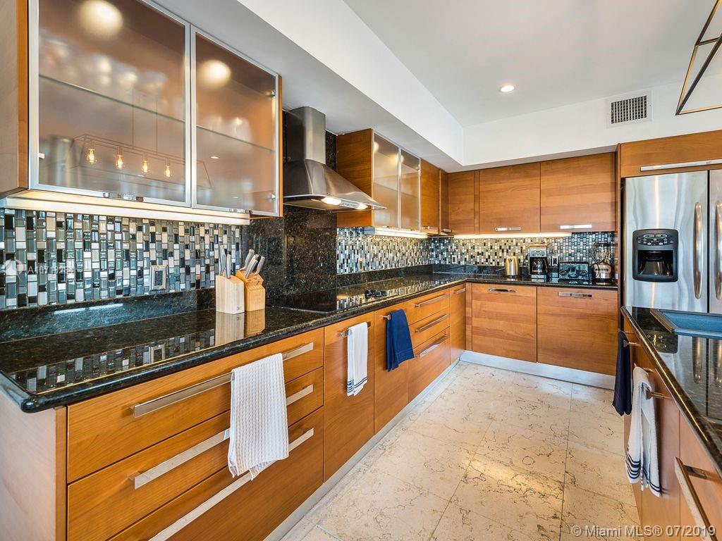 1350 South Biscayne Point Road Miami Beach, FL 33141 - Photo 21 of 49