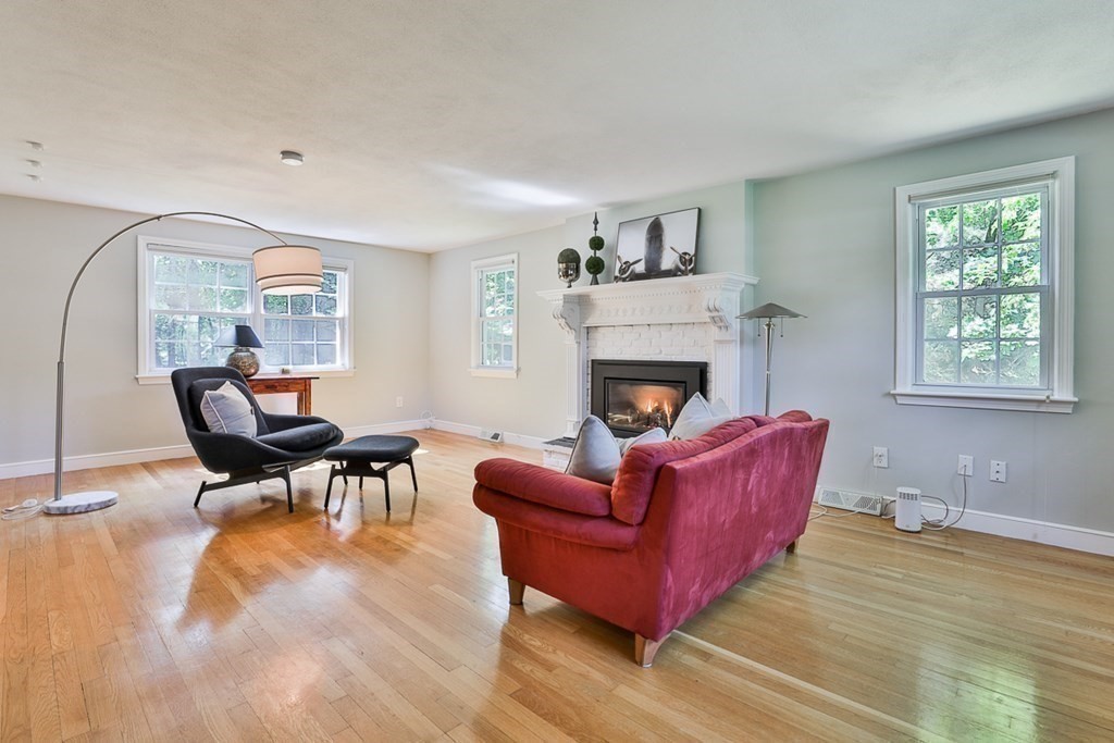 248 Lincoln Road Lincoln, MA 01773 - Photo 2 of 28