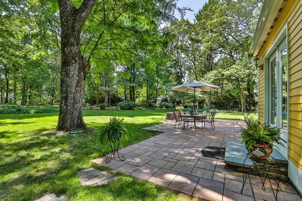 248 Lincoln Road Lincoln, MA 01773 - Photo 26 of 28